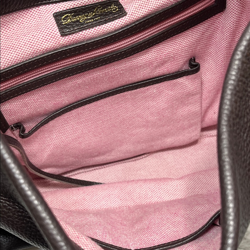 Dooney & Bourke Belvedere Logo Lock shoulder bag in black pebbled leather. W/COA - Picture 12 of 14